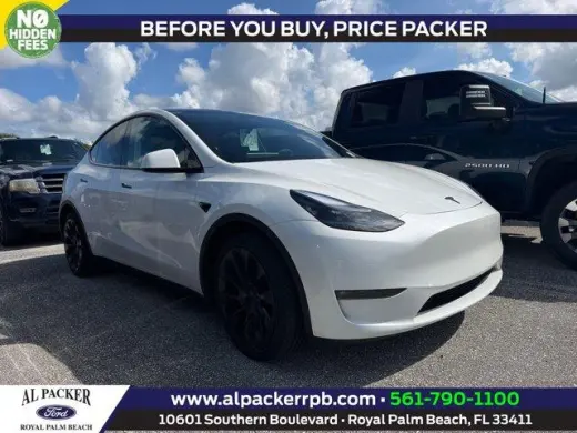 Tesla Model Y 2024 AWD Long Range 4p Crossover