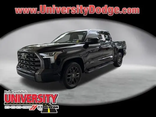 Toyota Tundra 2022 4x4 Plata 4dr CrewMax Cab Pickup SB