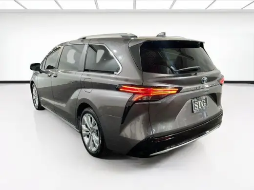 Toyota Sienna 2021 Platinum 7-Pasajeros 4dr Mini-Van