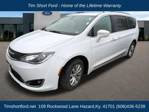 Chrysler Pacifica 2018 Touring L 4dr Mini-Van