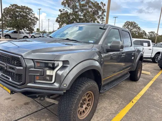 Ford F-150 2019 4x4 Raptor 4dr SuperCrew 5.5 ft. SB