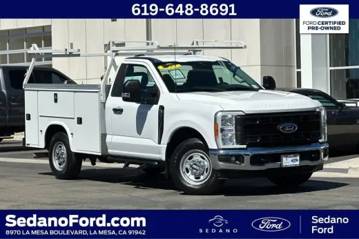 Ford F-250 Super Duty 2023 4x2 XL 2dr Cabina Regular 8 ft. LB Pickup