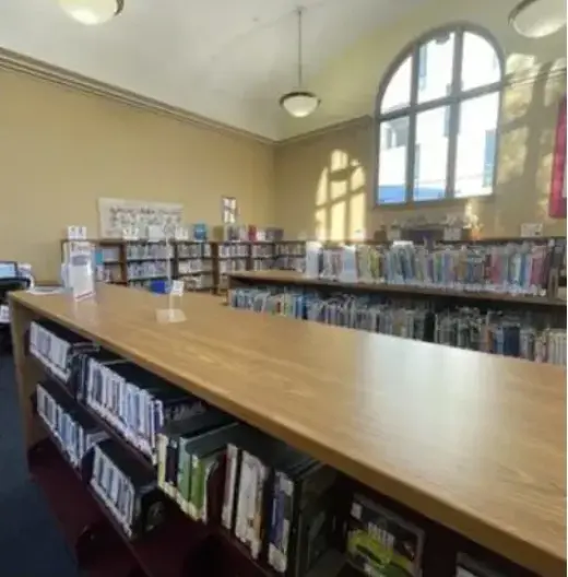 Canoga Park bibliotecas