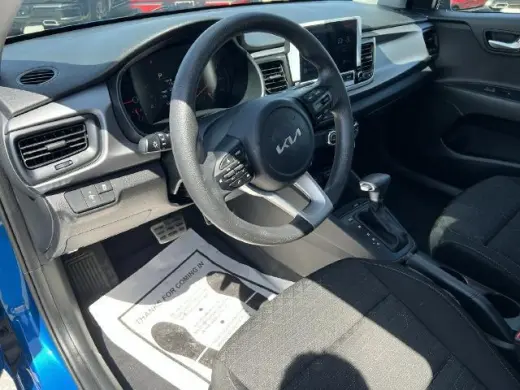 Kia Rio 2023 S Sedán 4 puertas
