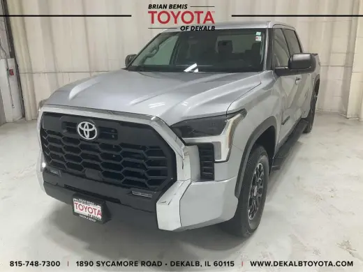 Toyota Tundra 2024 4x4 SR5 4dr CrewMax Cab Pickup SB