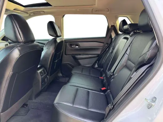Nissan Rogue 2026 AWD Dark Armor 4dr Crossover