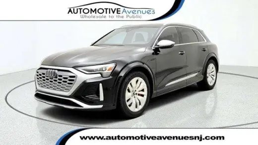 Audi SQ8 e-tron 2024 AWD quattro Premium Plus 4dr SUV