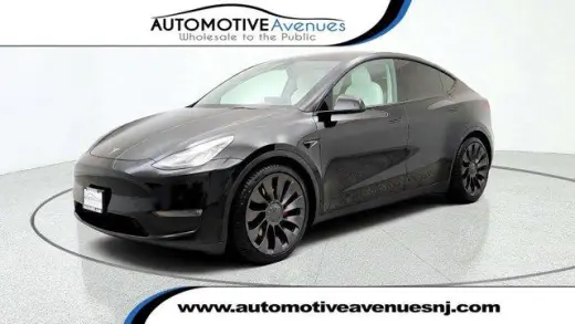 Tesla Model Y 2021 AWD Performance 4dr Crossover