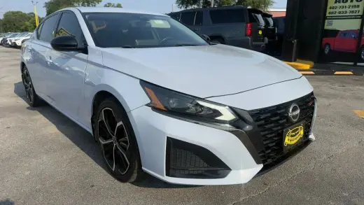 Nissan Altima del 2023