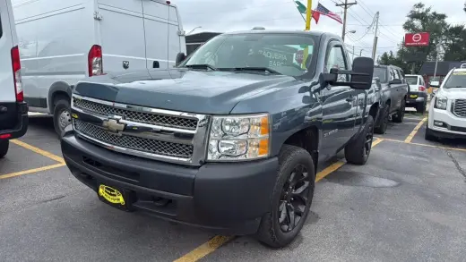2010 Chevrolet Silverado 1500 con cabina regular