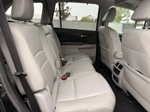 Honda Pilot 2019 AWD EX-L 4dr SUV con Navegación y RES