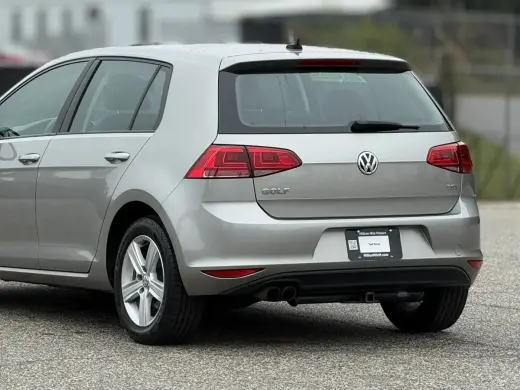 Volkswagen Golf 2017 TSI S 4dr Hatchback 6A