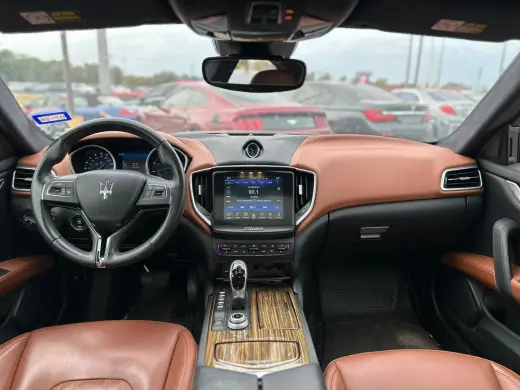 2017 MASERATI GHIBLI