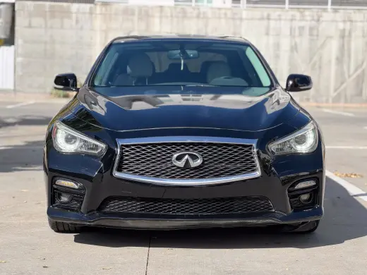 2015 Infiniti Q50