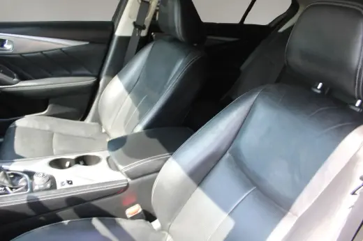 2015 Infiniti Q50