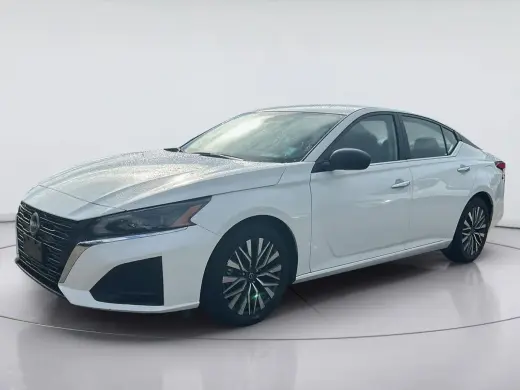 Nissan Altima 2025 2.5 SV 4dr Sedán