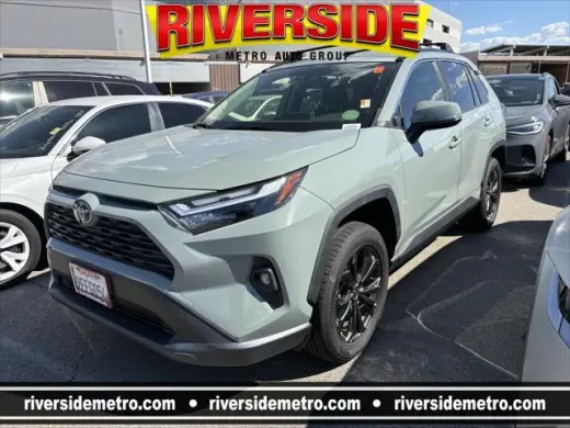 Toyota RAV4 Híbrido 2024 AWD XLE Premium 4dr SUV