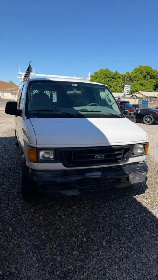 2006 Ford E150 SUPER DUTY CARGO