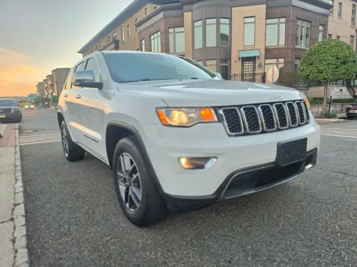 2020 Jeep GRAND CHEROKEE