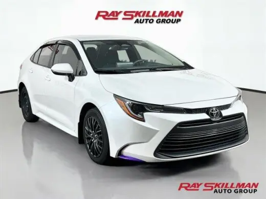 Toyota Corolla 2024 LE 4dr Sedán