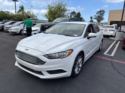Ford Fusion Hybrid 2017 SE 4dr Sedán