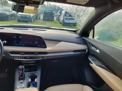 Cadillac XT4 2025 Premium Luxury 4dr Crossover