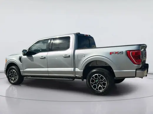 Ford F-150 2023 4x4 XLT 4dr SuperCrew 5.5 ft. SB