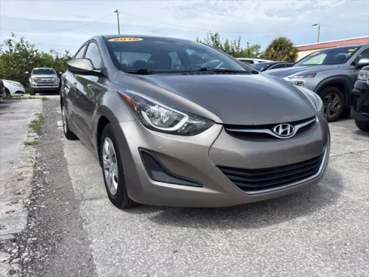Hyundai ELANTRA 2016 SE 4p Sedan 6M (EE. UU.)
