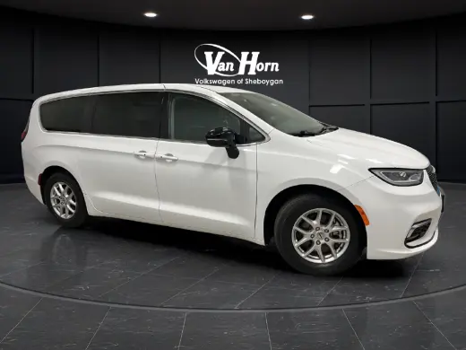 2024 Chrysler Pacifica