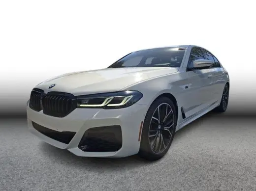 Sedán BMW 5 Series 2021 540i 4 puertas