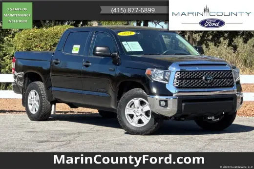 Toyota Tundra 2021 4x4 SR5 4puertas Cabina CrewMax Camioneta SB