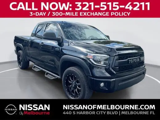 Toyota Tundra 2017 4x4 Limited 4dr Double Cab Pickup SB (5.7L V8 FFV)