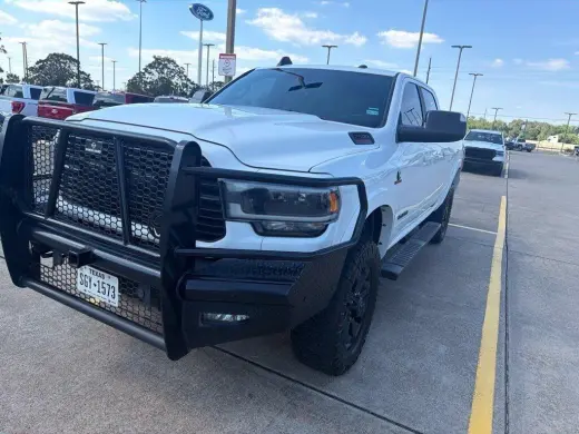 Ram 2500 2022 4x4 Laramie 4dr Crew Cab 6.3 ft. SB Pickup