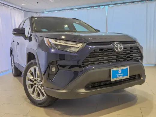 Toyota RAV4 2025 AWD XLE Premium 4dr SUV