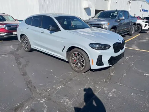 2023 BMW X4