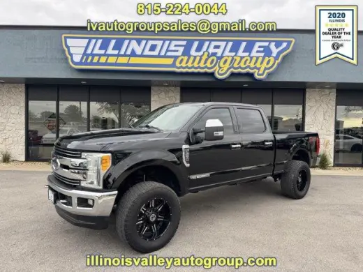 Ford F-250 Super Duty 2017 4x4 King Ranch 4dr Crew Cab 6.8 ft. SB Pickup