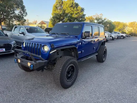 Jeep Wrangler Unlimited 2018 4x4 Deportivo 4dr SUV (lanzamiento a mitad de año)