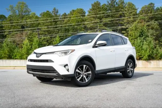 Toyota RAV4 2017 XLE SUV de 4 puertas