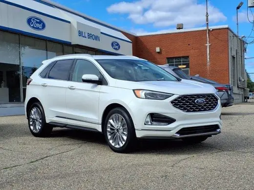 Ford Edge 2024 SUV de 4 puertas AWD Titanium