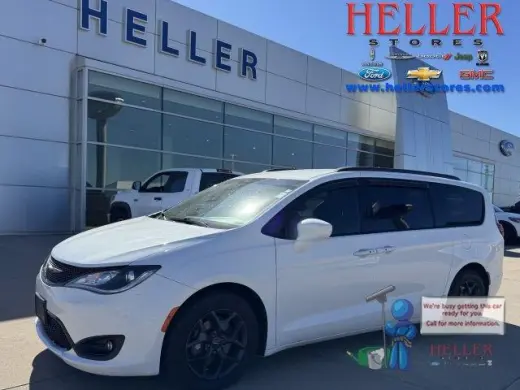 Chrysler Pacifica 2018 Touring L 4dr Mini-Van