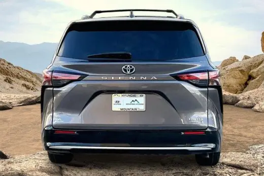 Toyota Sienna 2022 Limited 7-Pasajeros 4p Mini-Van