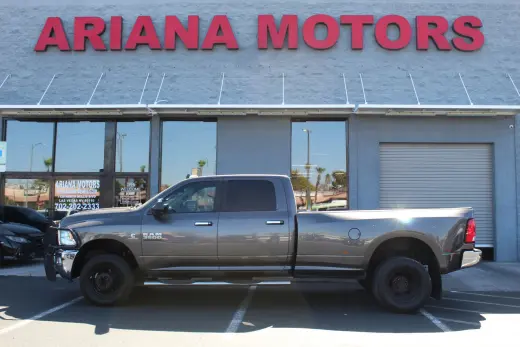 RAM 3500 CABINA CREW 2015