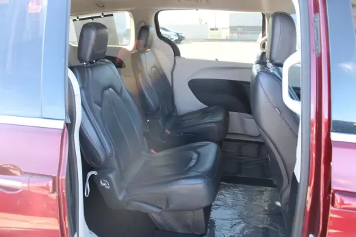 CHRYSLER PACIFICA 2018