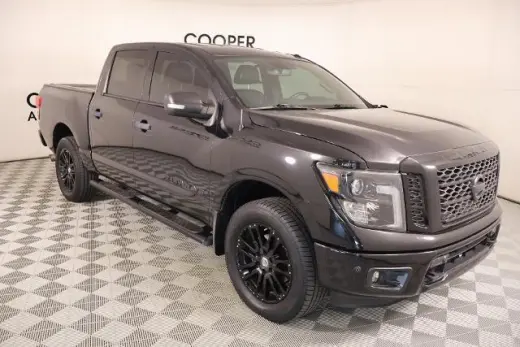 Nissan Titan 2019 4x4 S 4dr Crew Cab