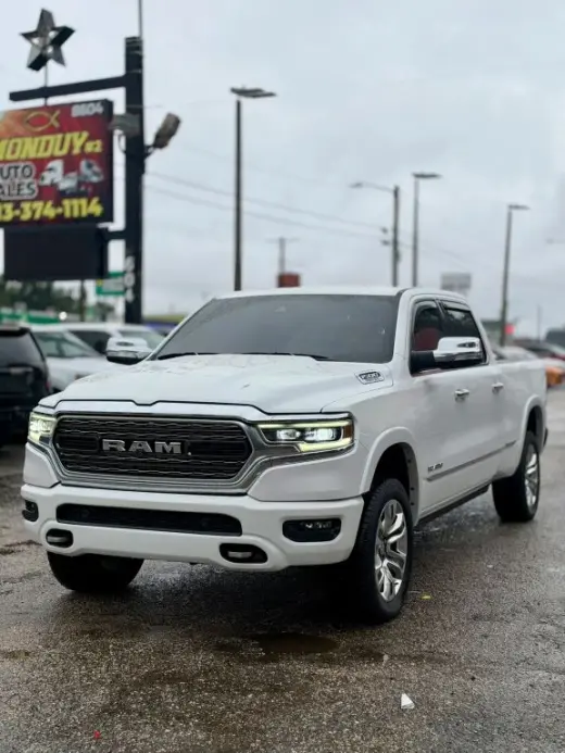 2020 Ram 1500 CREW CAB