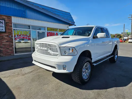 2018 RAM 1500 CREW CAB