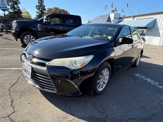 Toyota Camry 2016 SE 4dr Sedán