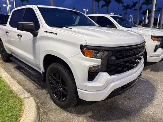 Chevrolet Silverado 1500 2026 4x2 Custom 4dr Crew Cab 5.8 ft. SB