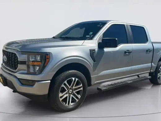Ford F-150 2023 4x4 XL 4dr SuperCrew 5.5 ft. SB