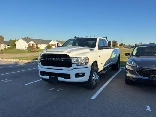 Ram 3500 2020 4x4 Big Horn 4dr Crew Cab 8 pies. LB DRW Pickup